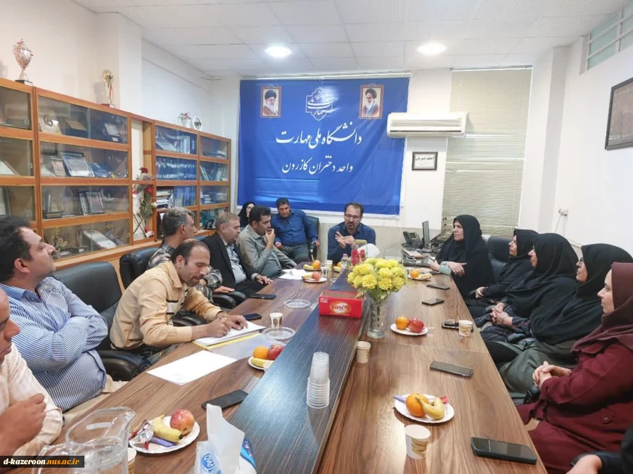 بازدید سرپرست محترم  دانشگاه ملی مهارت استان فارس و هیأت همراه از آموزشکده ملی مهارت مرکز دختران کازرون  4